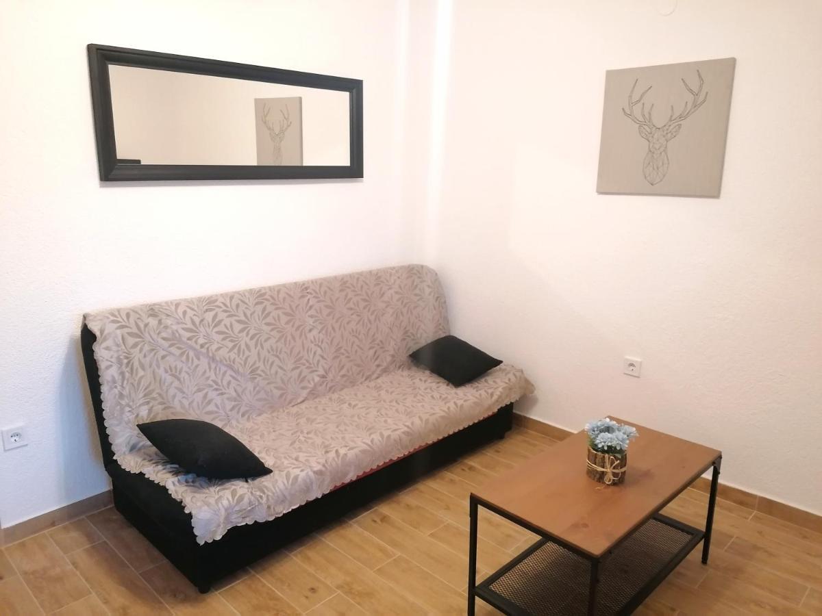 Apartments Amfora Gdinj Extérieur photo