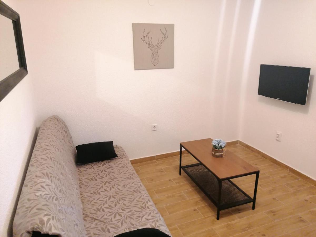Apartments Amfora Gdinj Extérieur photo